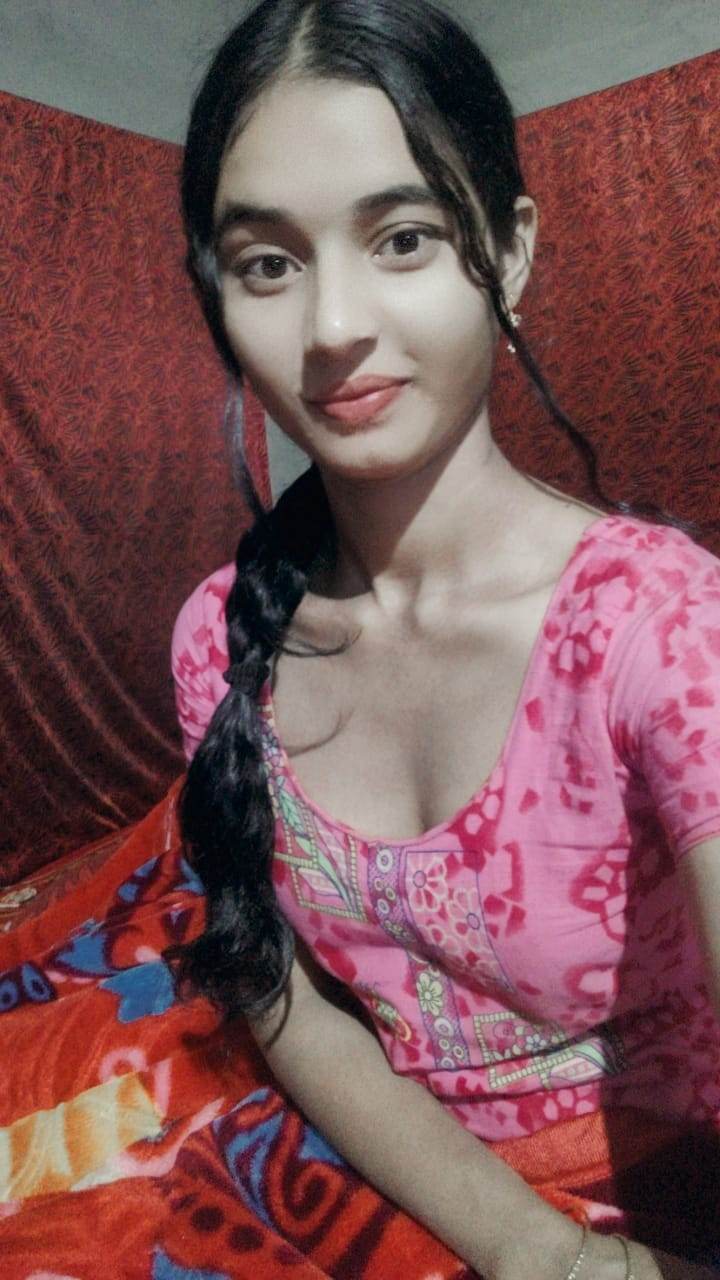 Tharki Desi Teen Leaked Nude Tits Selfies