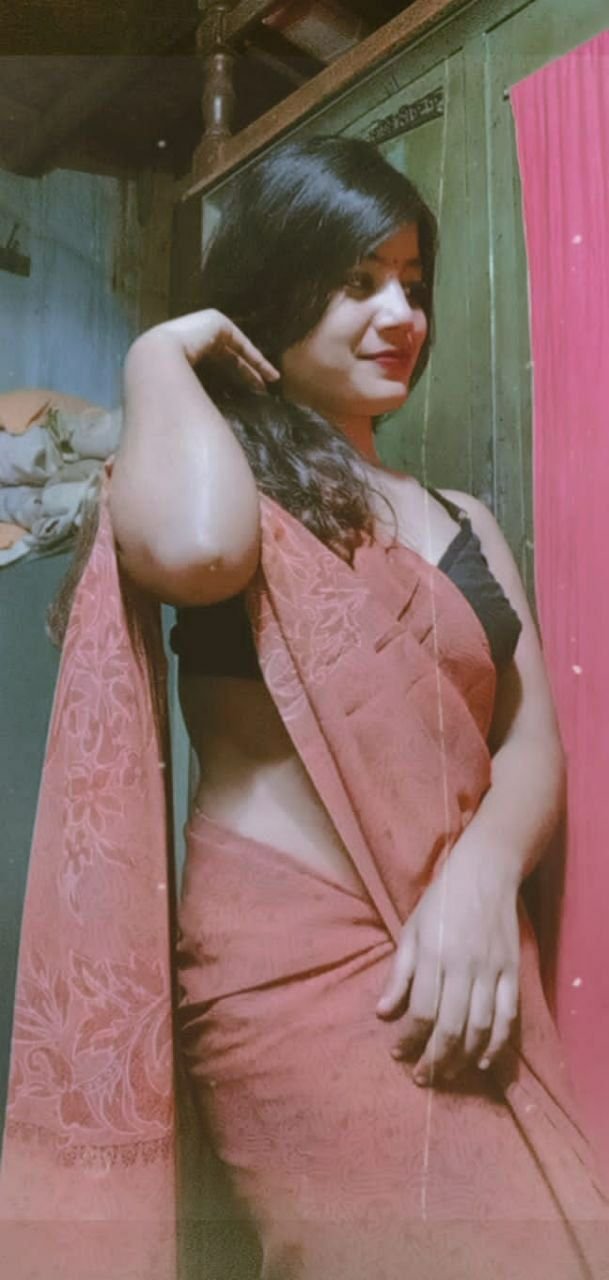 Hot Indian girl nude pics 2023 September