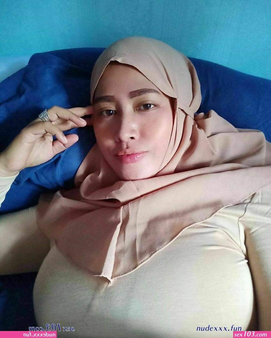 Poto Jilbab Ngentot