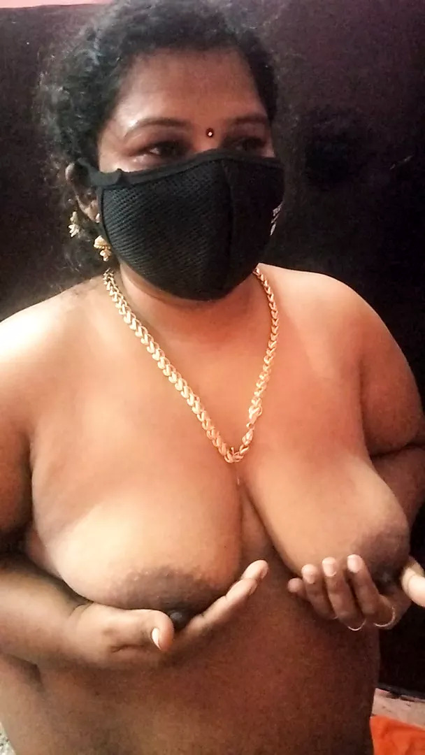 Tamil mallu aunty removing her dress in front of husband part 2
