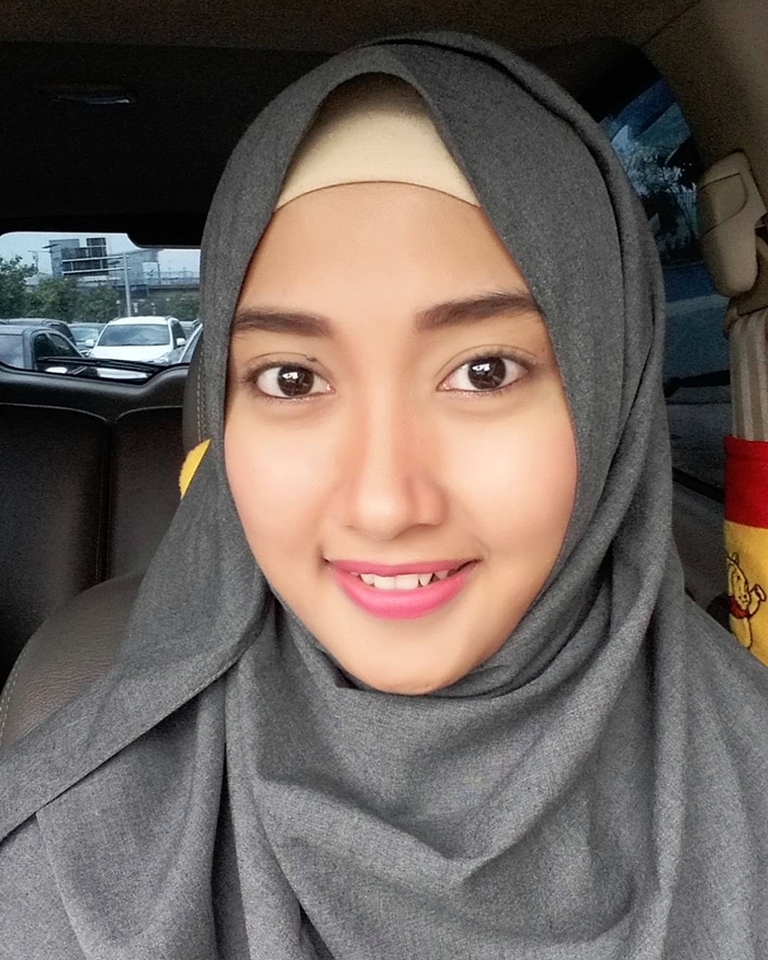 Cerita Sex ML Dengan Mamaku Berjilbab