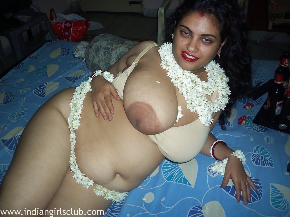 Indian Sex Videos Of Desi Sexy Bhabhi Fucked By Husband