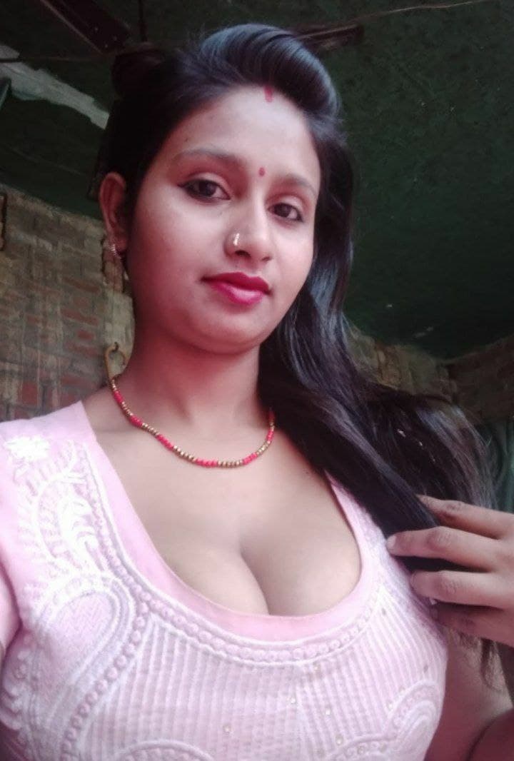 Desi village auntysupriya 10 pictures