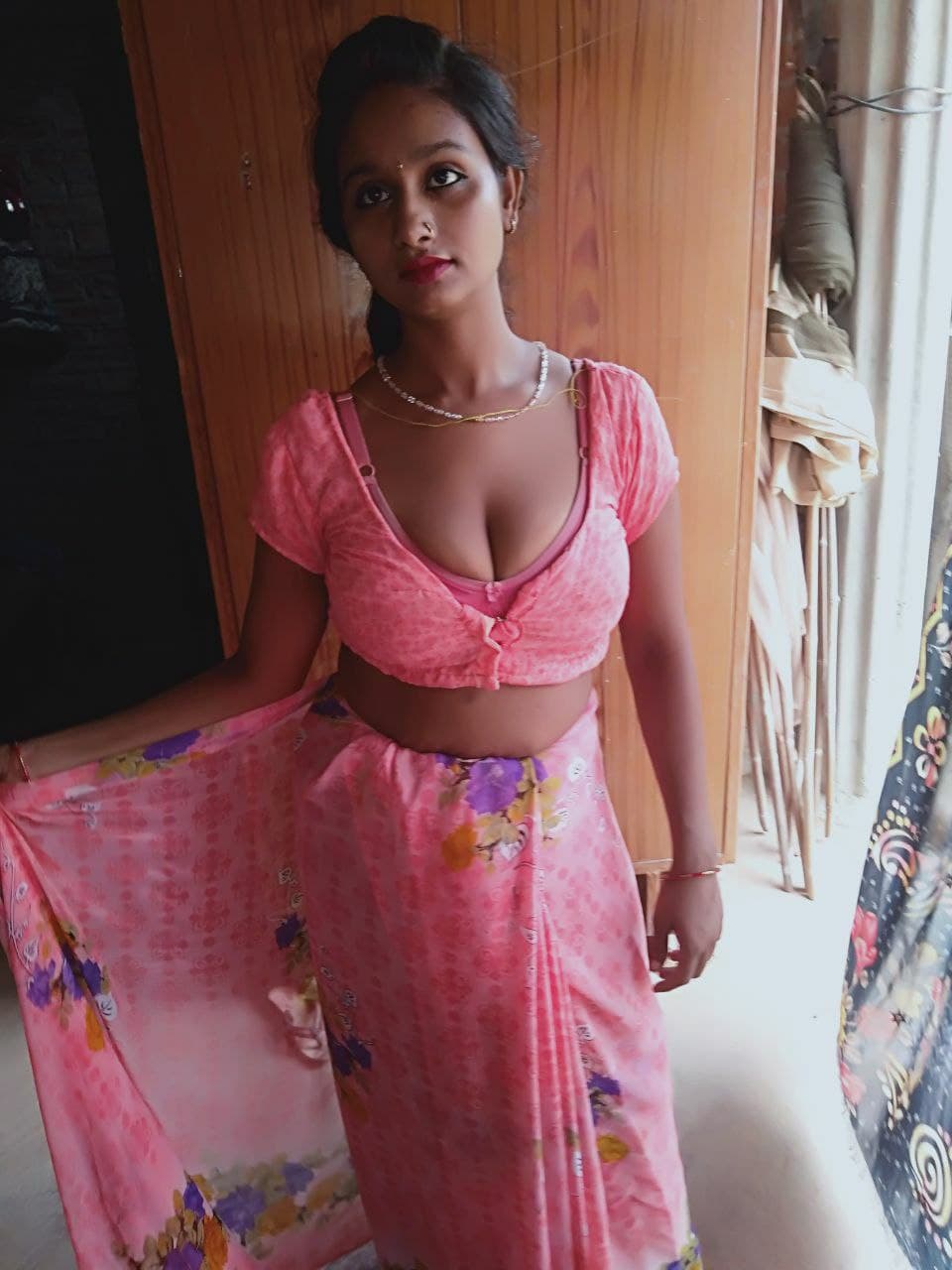 Desi village auntysupriya 10 pictures
