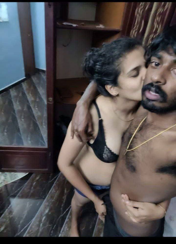 Mallu cuckold couple leaked nudes and selfies