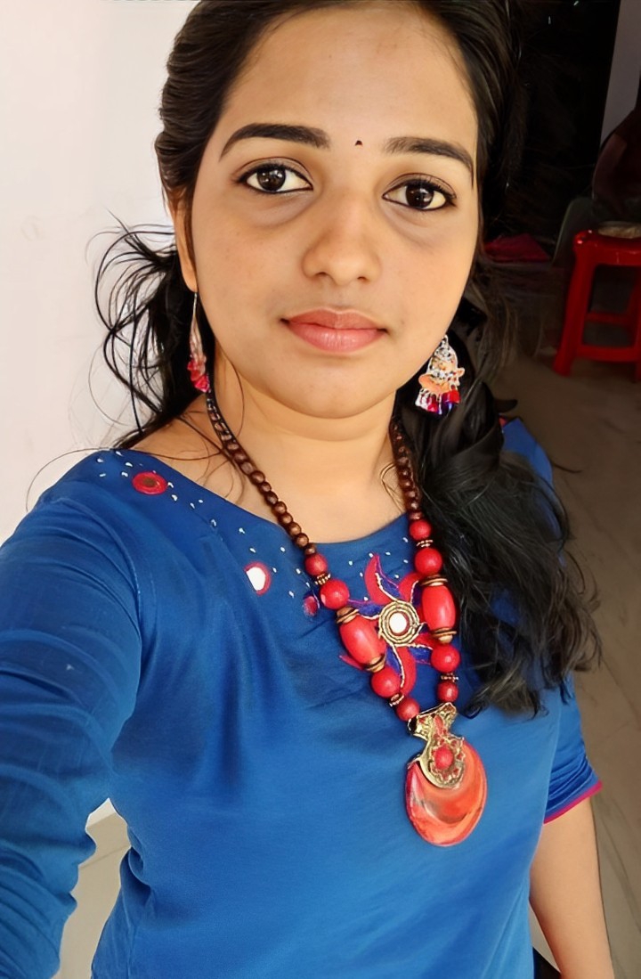 Kerala girl round bob 13 pictures
