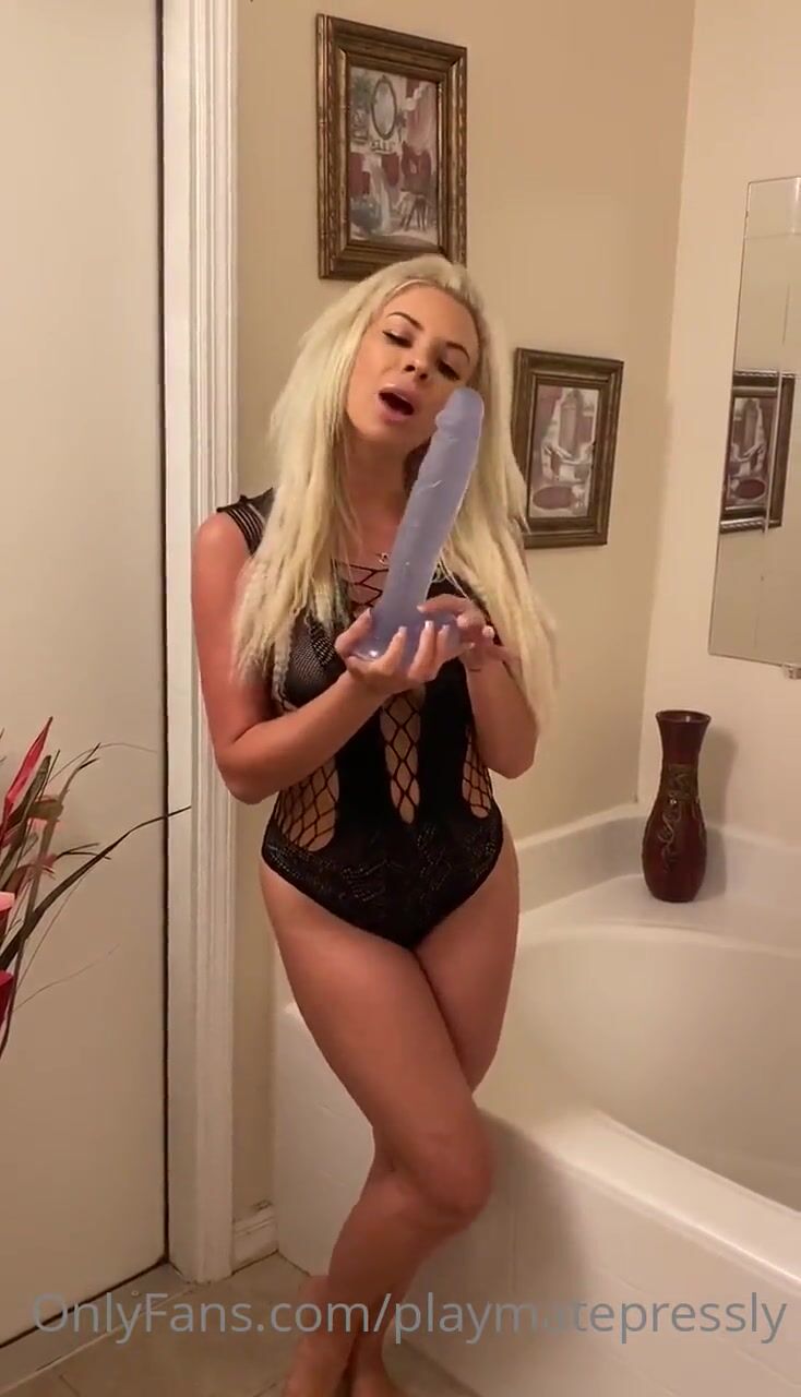 Playmate Pressly 1 OF