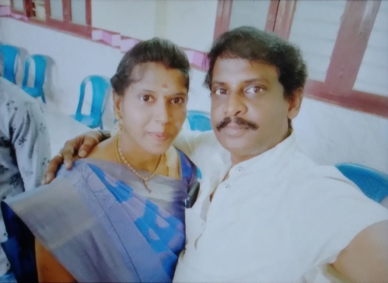 Hot Tamil couple private photos exposed online