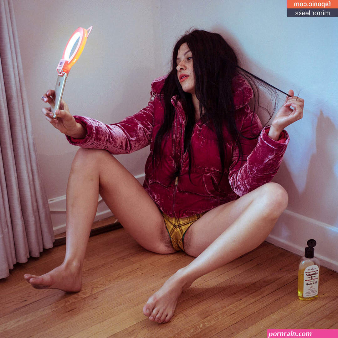 Alia Shawkat aka aliashawkatt Nude Leaks