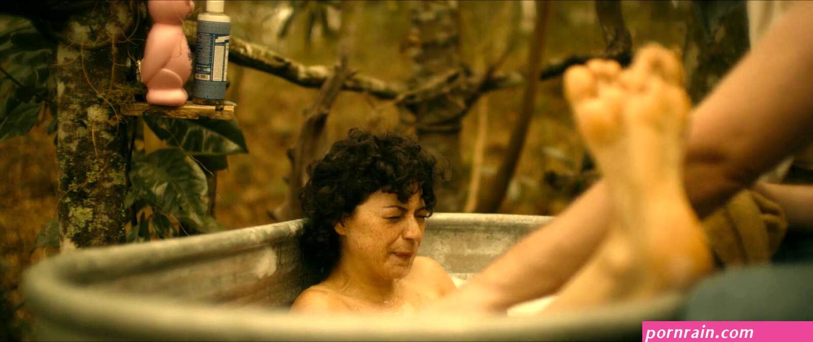 Alia Shawkat Penelope Costopoulos