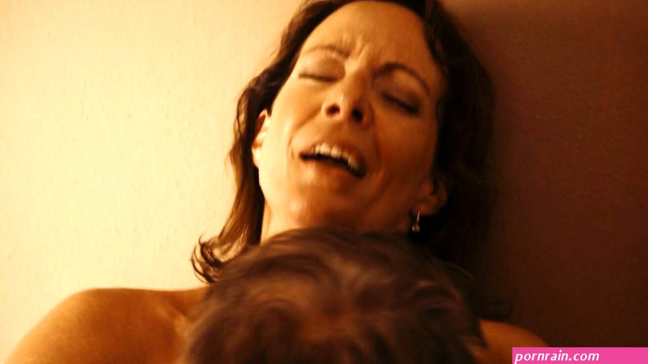 Naked Allison Janney in Life During Wartime ANCENSORED