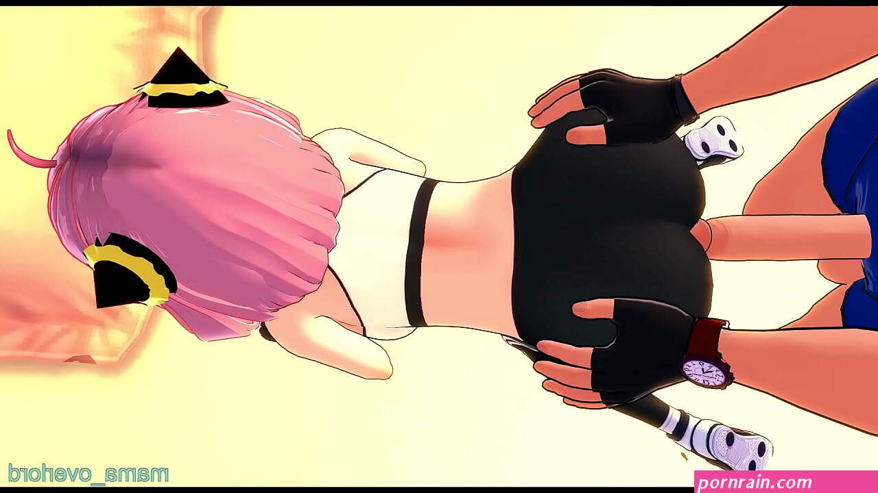 Anya Adult version wearing deportive clothes for training spy x family