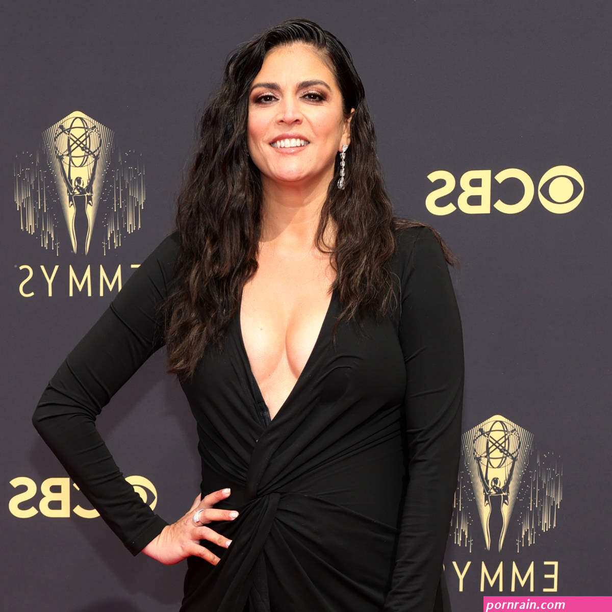 Cecily Strong