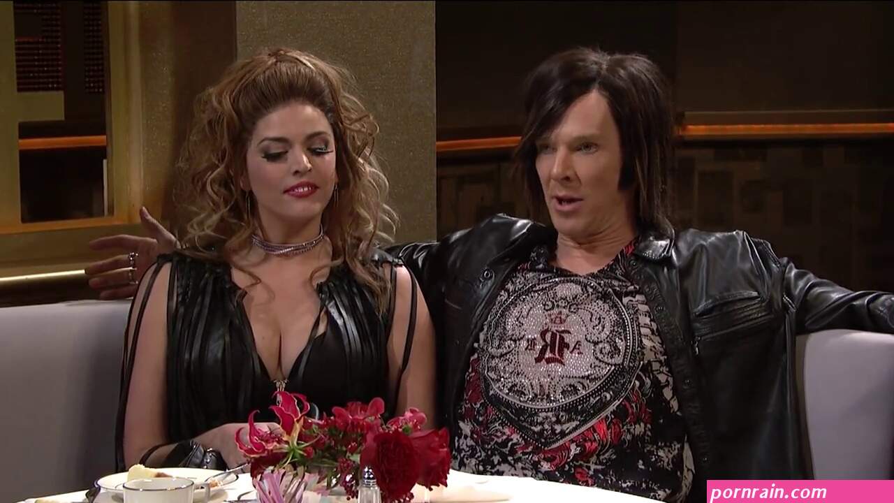Cecily Strong nude pics page