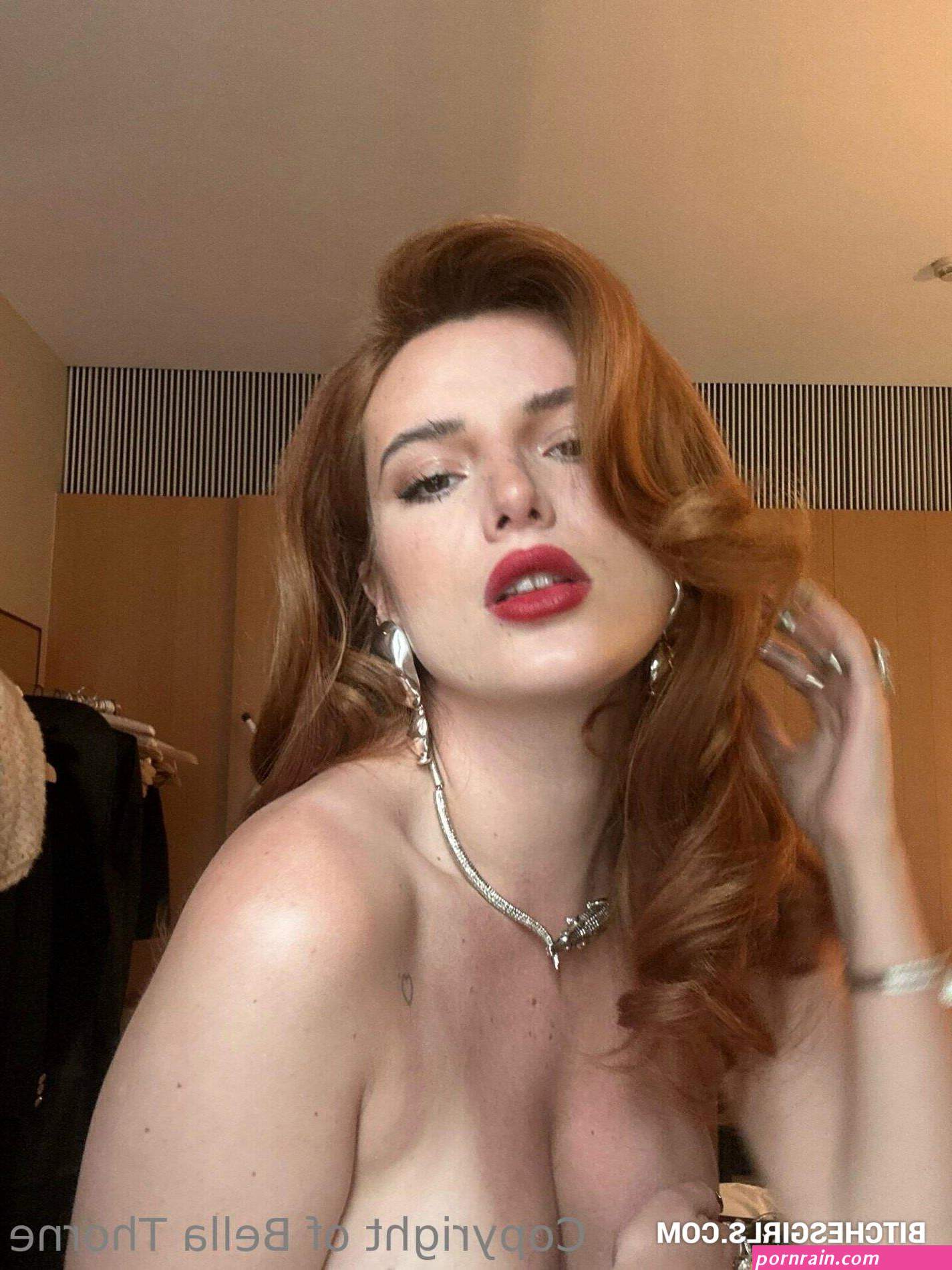 Bella Thorne Nude Celebrities