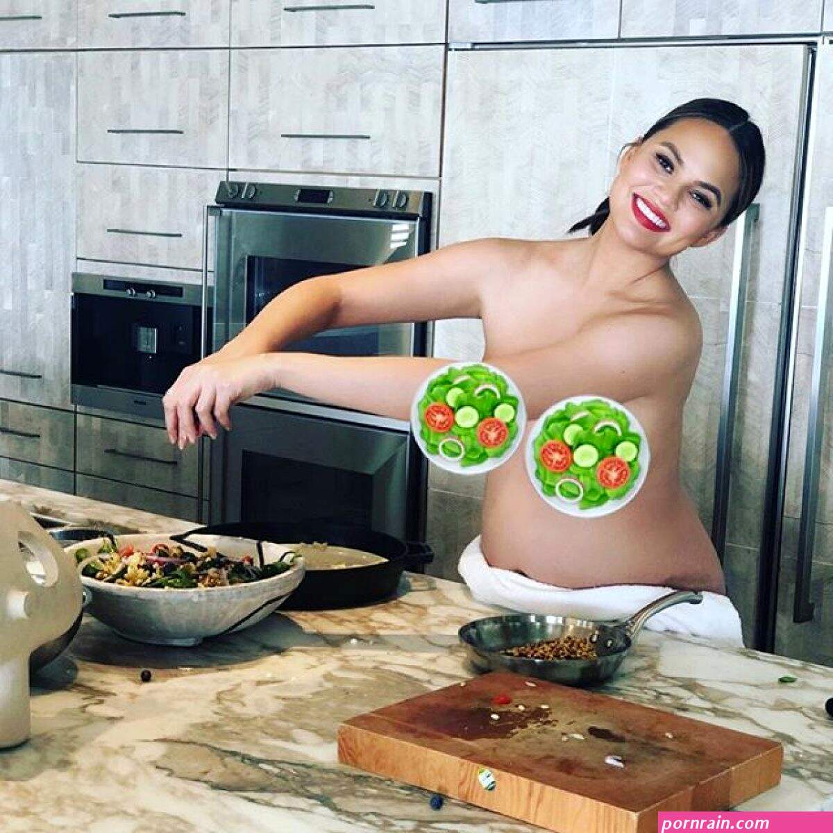 Chrissy Teigen Likes to Prepare Salad Butt Naked