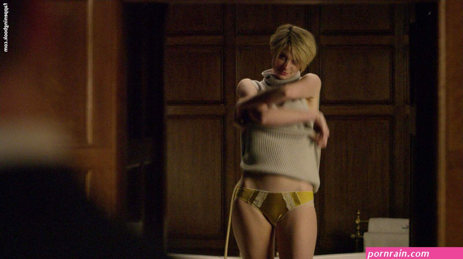 Naked elizabeth debicki