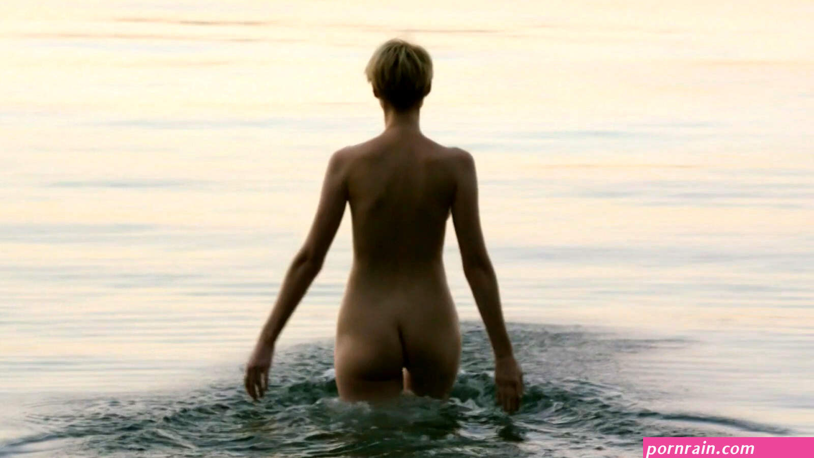 Elizabeth Debicki