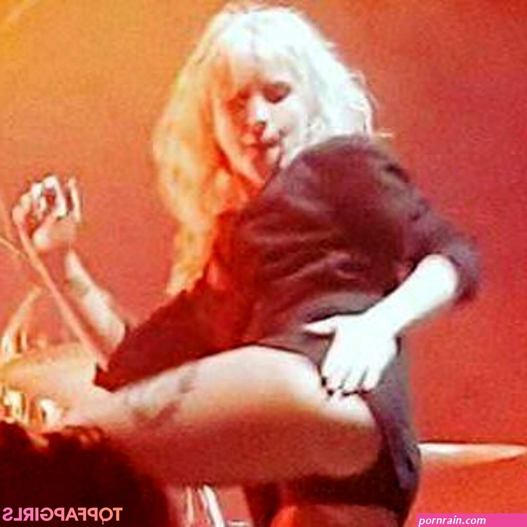 Hayley Williams Nude OnlyFans Leaked