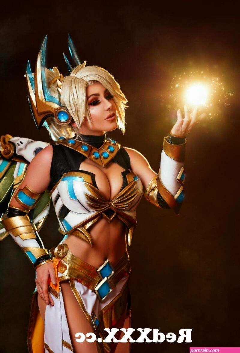 Photographer Mercy by Jessica Nigri from jessica nigri cosplay leaks Post