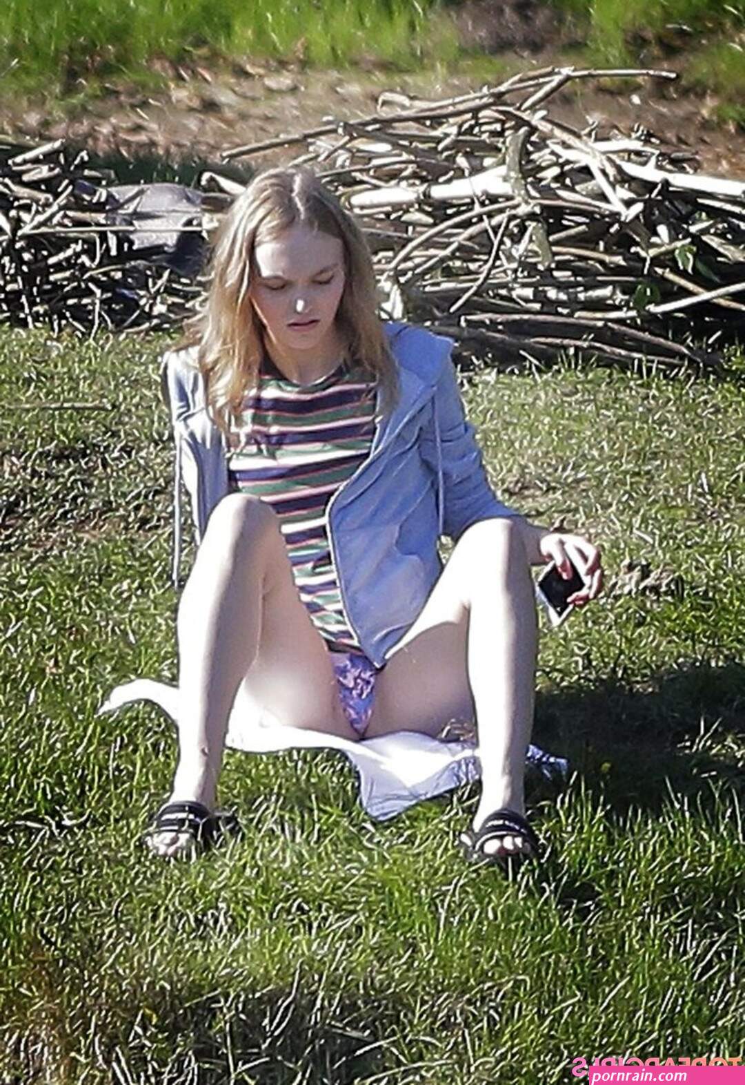 Lily-Rose Depp Nude OnlyFans Leaked