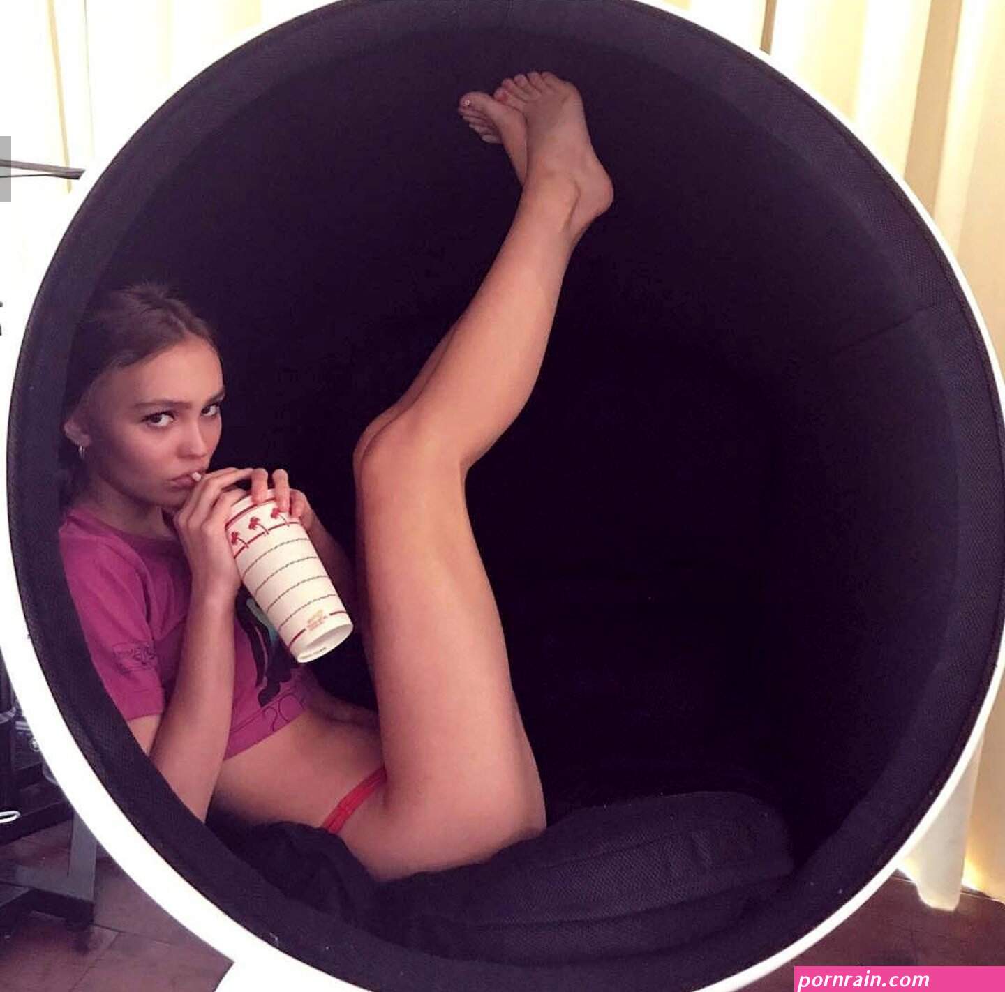 Naked lily rose depp