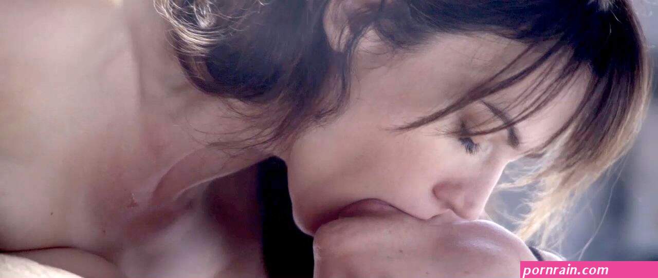 Maggie Siff :: Celebrity Movie Archive