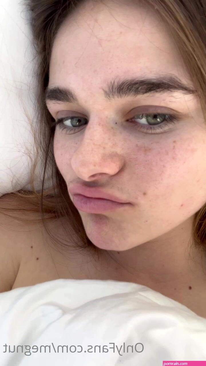 Megnut Woke up And Record Her Morning Tight Boobs For Fans Onlyfans Leaked Video