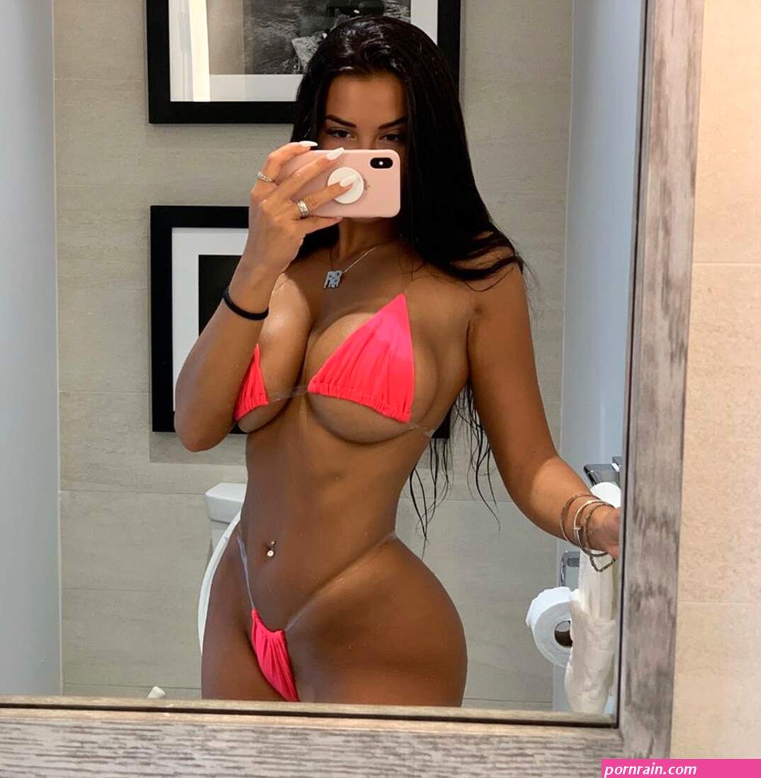 Rachel Bush Hot Shots