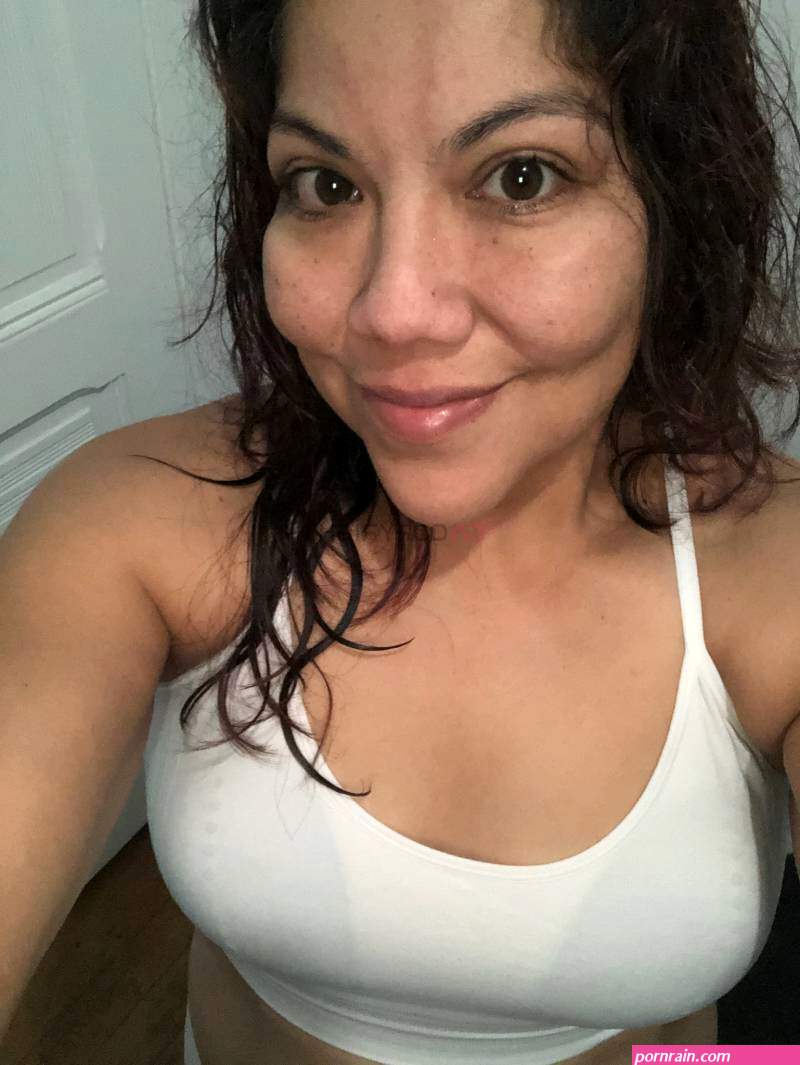 Bomb Ass Pussy