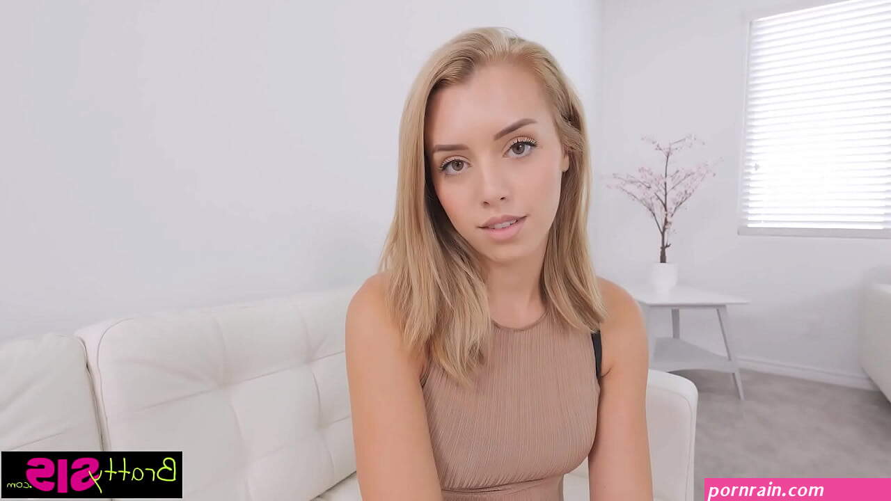 Ill Show you my pussy IF.. You show me your dick Lila Love dares Stepbro