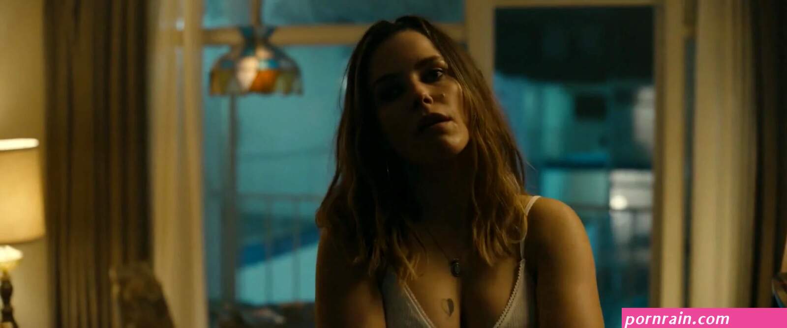 Sophia Bush nude