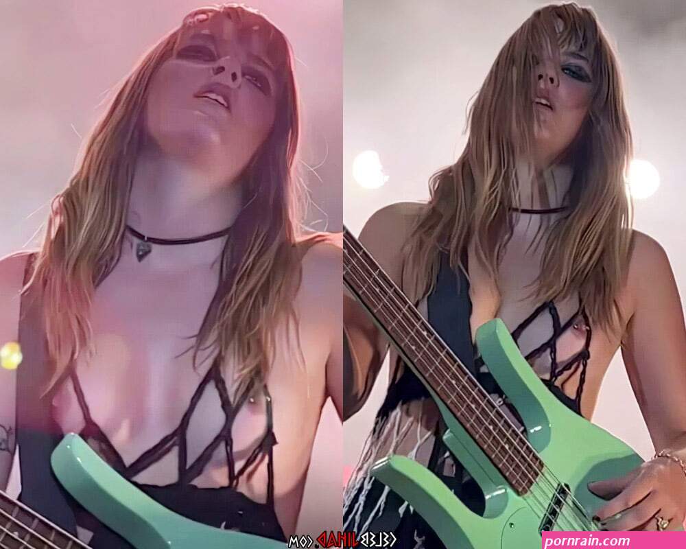 Victoria De Angelis Rocking With Her Nude Tits Out At Lollapalooza