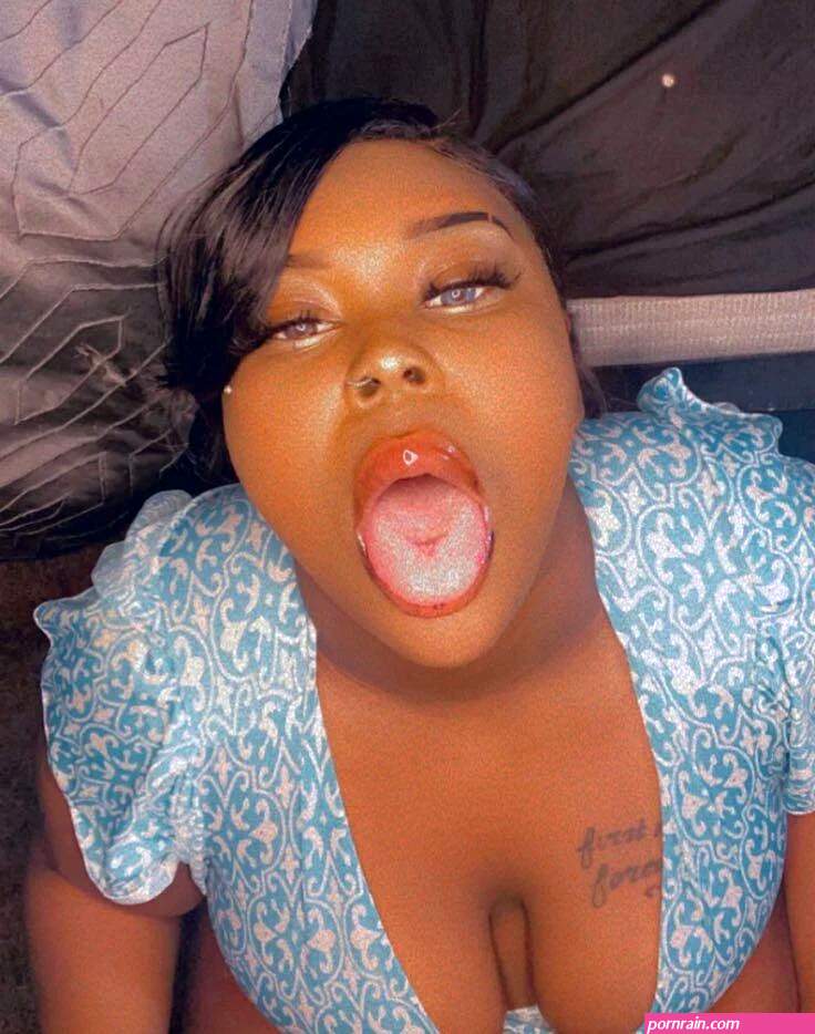 Coco Bbw big titty Ebony slut