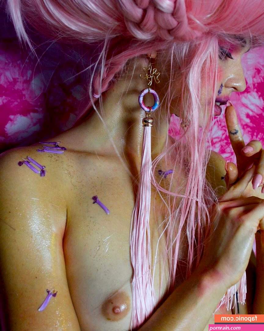Jess Bush aka onejessa Nude Leaks