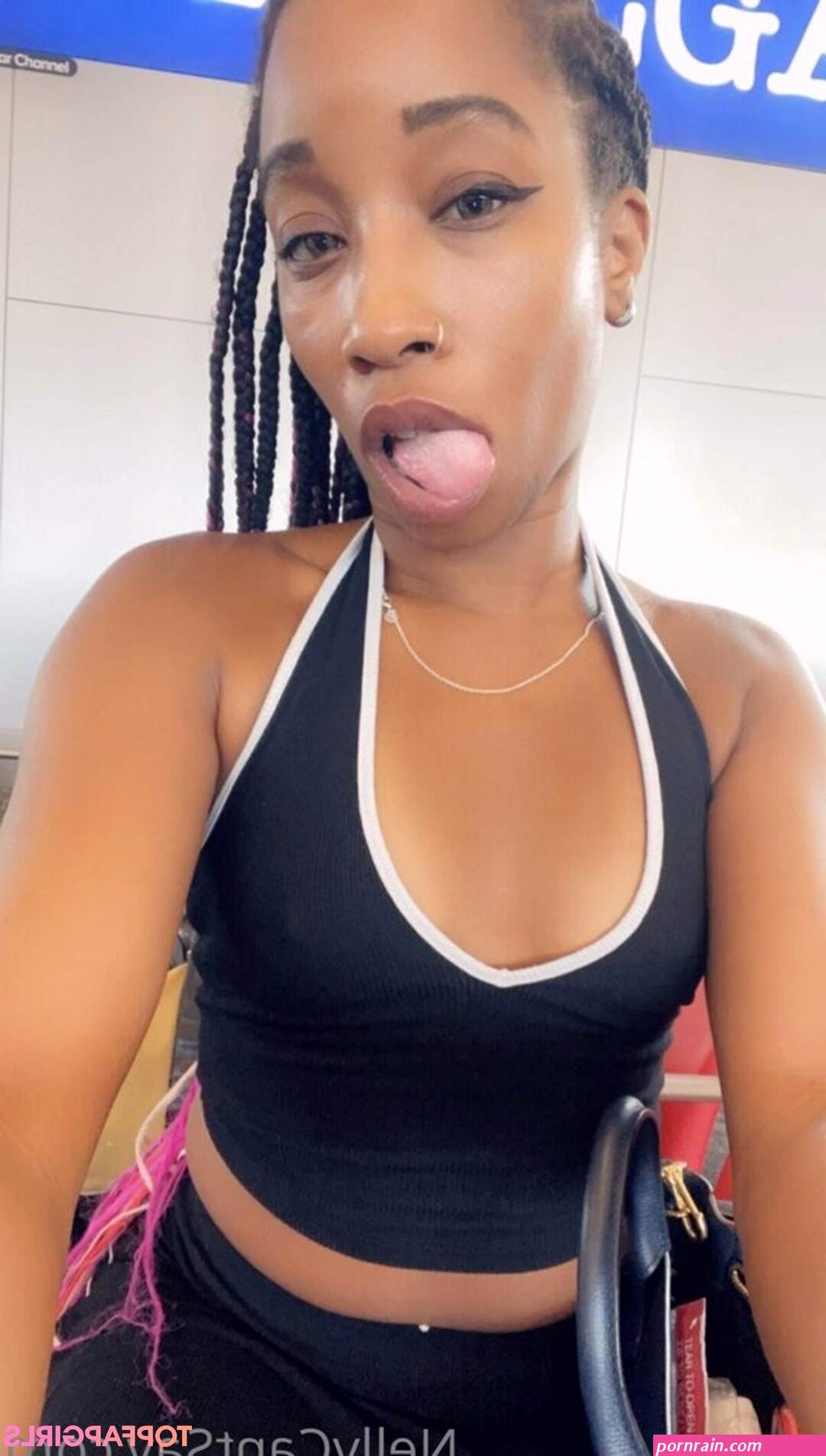 Nellycantsay Nude OnlyFans Leaked