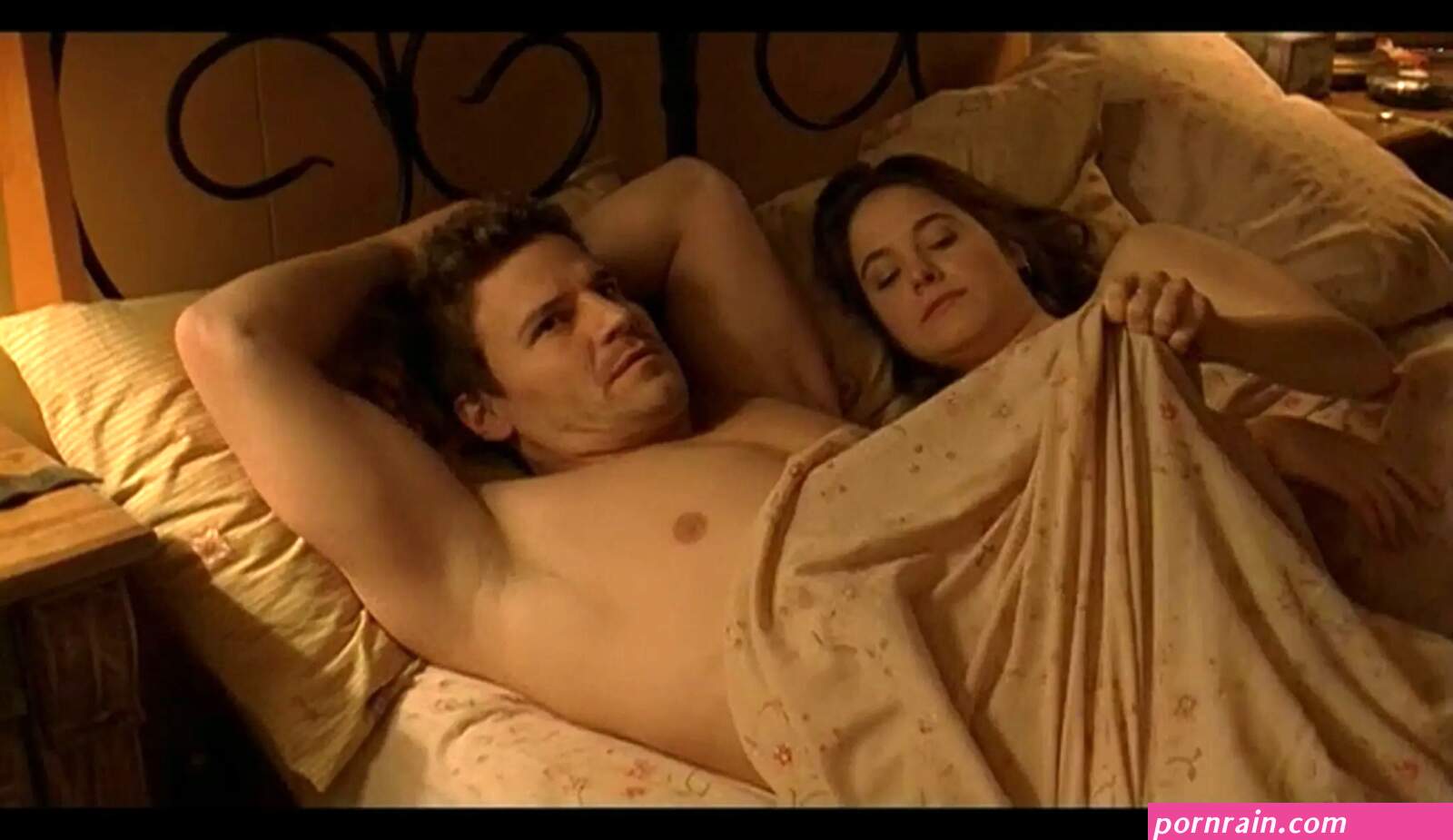 Caroline Dhavernas nude side-boob Amanda Walsh Holly Lewis sexy and some sex