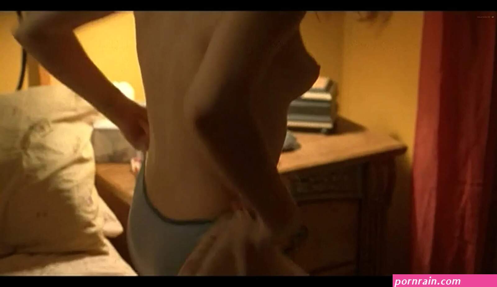 Caroline Dhavernas nude side-boob Amanda Walsh Holly Lewis sexy and some sex