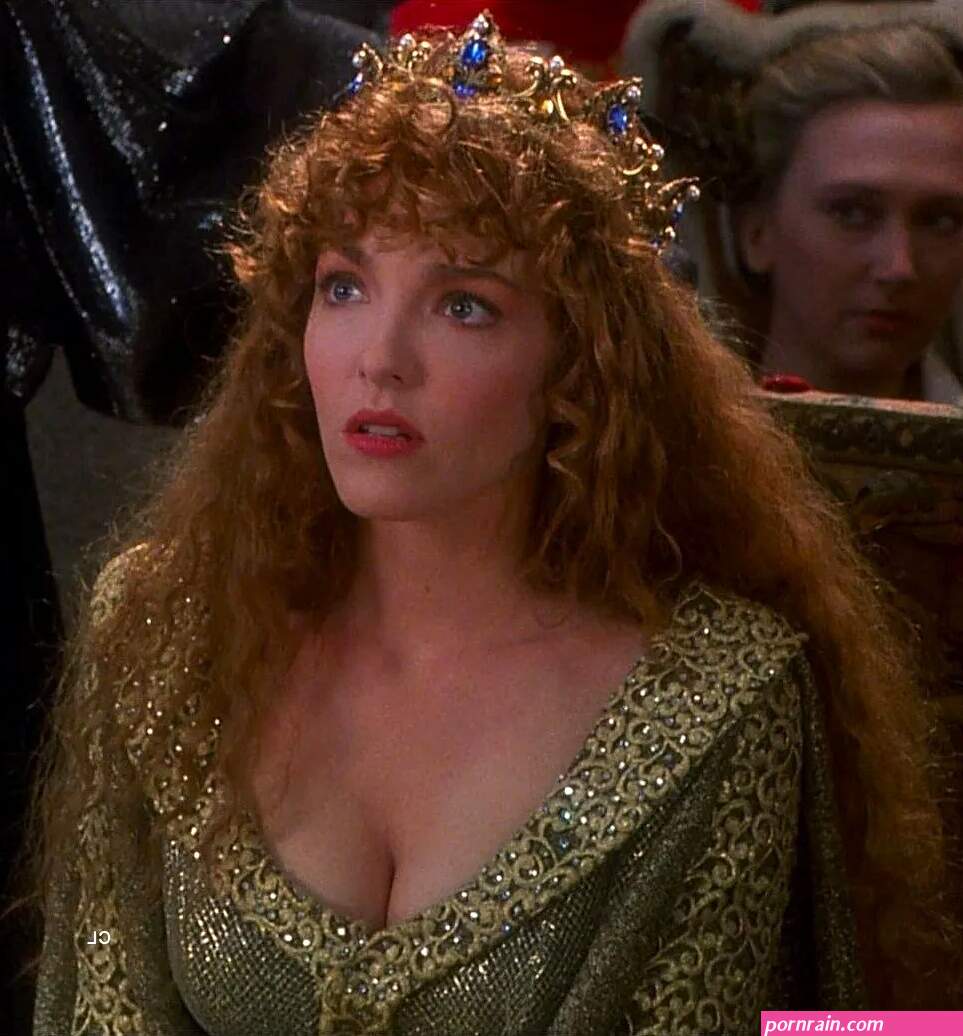 Is this formal enough? The lovely Amy Yasbeck. nudes