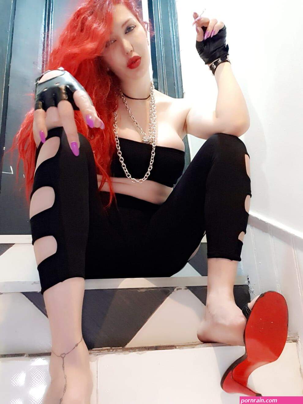 Arab Mistress Escort Rola