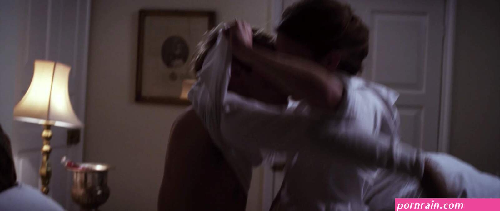 Elizabeth Henstridge nude
