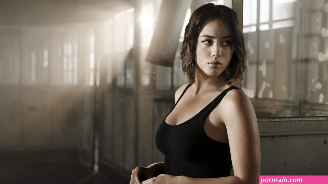 Elizabeth Henstridge or Chloe Bennet RP : General Talk Nudes Art Naked Porn Tributes