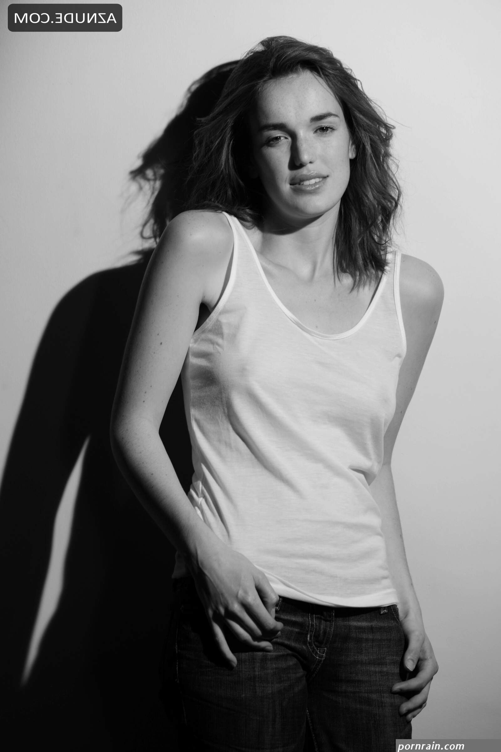 ELIZABETH HENSTRIDGE Nude