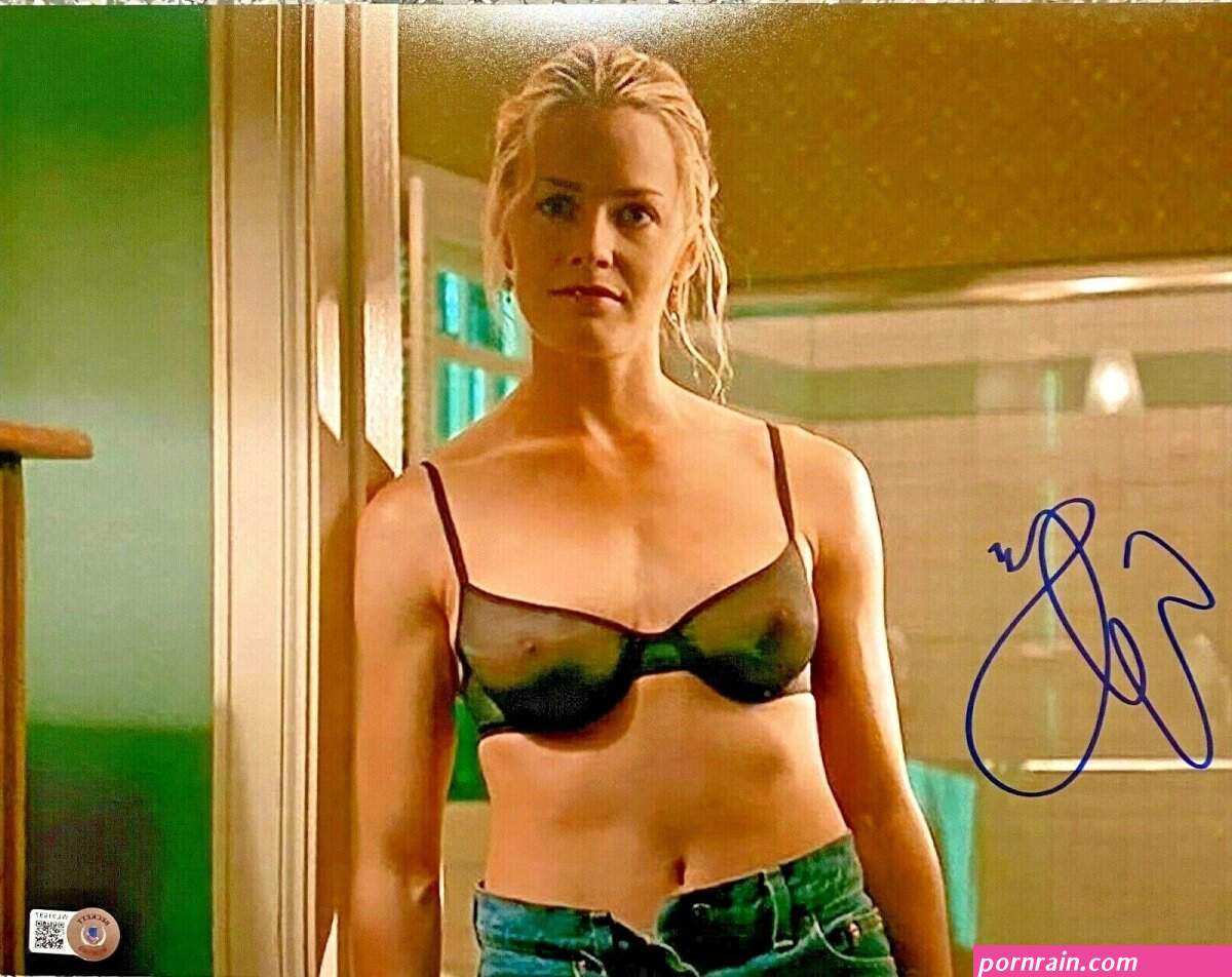 Elisabeth Shue Nude