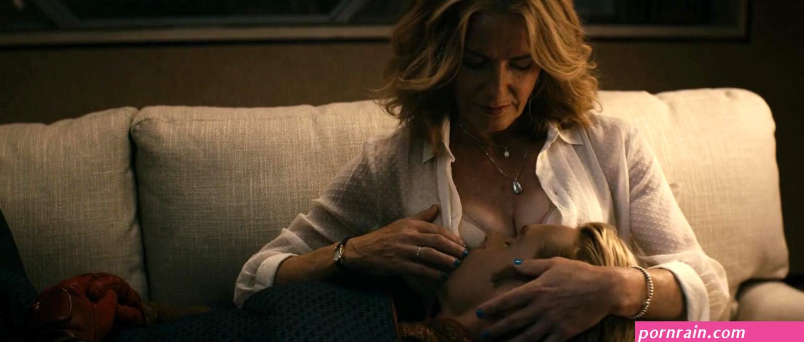 Elisabeth Shue Brittany Allen