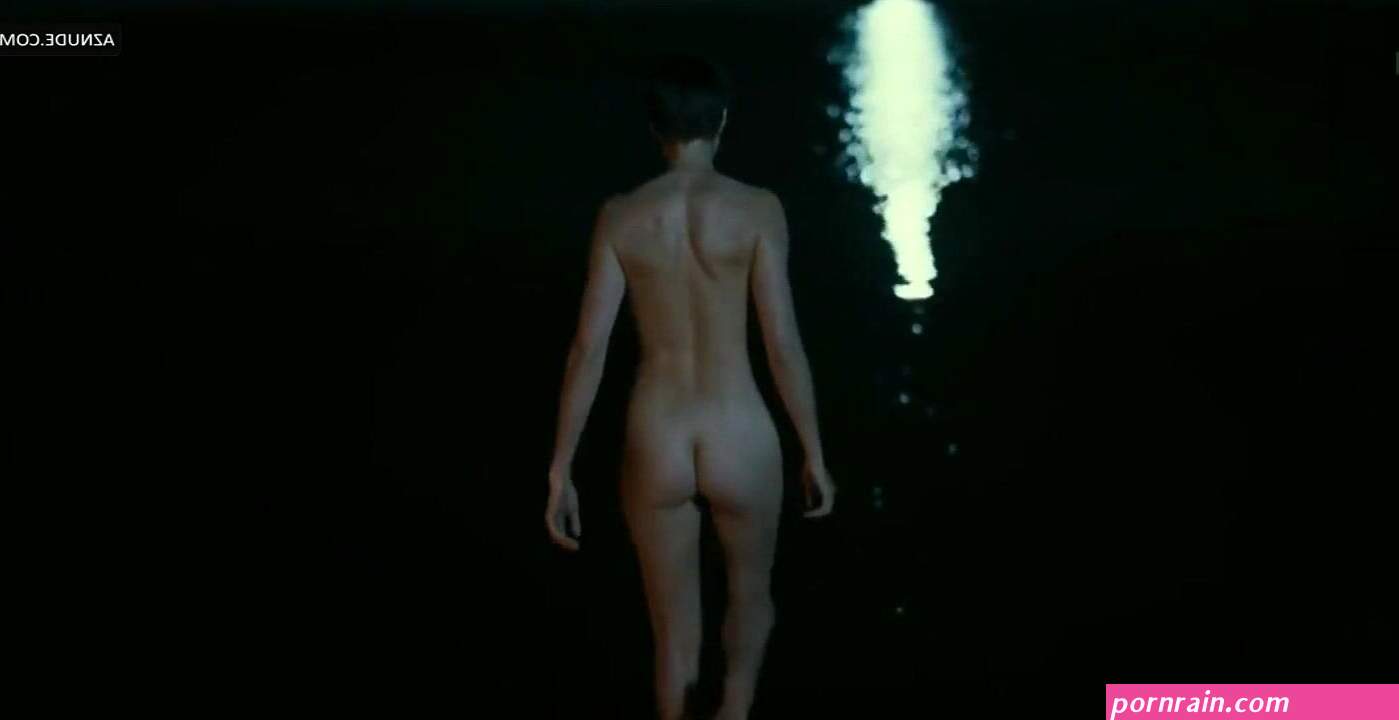 Johanna Wokalek Sexy video in Die Papstin