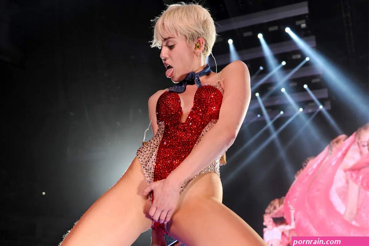 Miley Cyrus Takes It Too Far With Masturbating Pics on Instagram