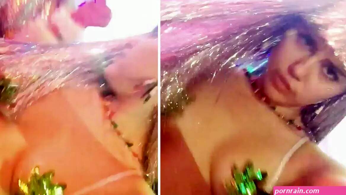 Miley Cyrus posts VERY inappropriate photo just one day after sharing naked shoot pictures