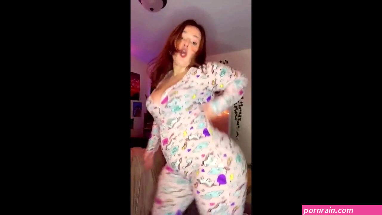 RUDEGIRL PAWG