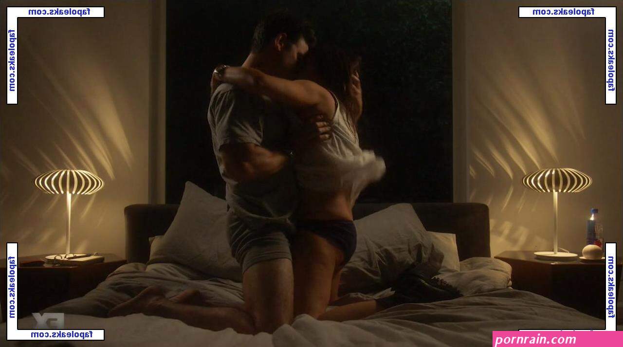 Pamela Adlon leaked nude